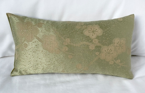 Lavender Medium Pillow - Apple Blossom